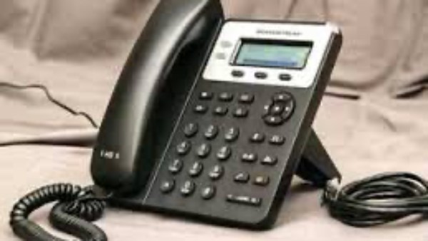 تجنب الغرامة وانقطاع الإنترنت: خطوات دفع فاتورة التليفون الأرضي لشهر أكتوبر