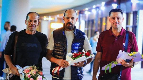 عماد النحاس يصل العراق لبدء مهمته مع فريق الزوراء