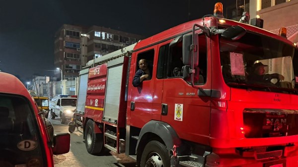 إخماد حريق في مدخنة مطعم معروف بوسط المدينة