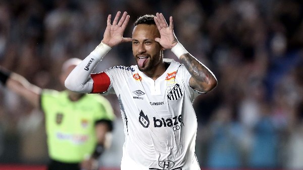 إنتر ميلان يوضح موقفه بشأن ضم نيمار