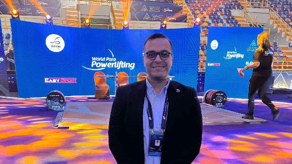 إنقاذ حياة بطل من أبطال بطولة العالم لرفع الأثقال البارالمبية