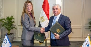 اتفاقية تعاون لتعزيز تنمية الموارد البشرية بين المنطقة الاقتصادية والأكاديمية العربية للعلوم