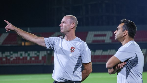 اجتماع فني اليوم لمباراة الأهلي وإيجل نوار