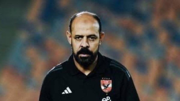 الأهلي يحتفي بعماد النحاس تقديراً لإسهاماته قبل مغادرته