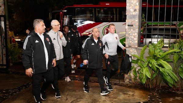 الأهلي يستعد لمباراة إيجل نوار بمحاضرة فنية مكثفة في دوري أبطال إفريقيا