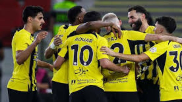 الاتحاد يسعى لاستعادة نغمة الانتصارات أمام الفيحاء في الدوري السعودي