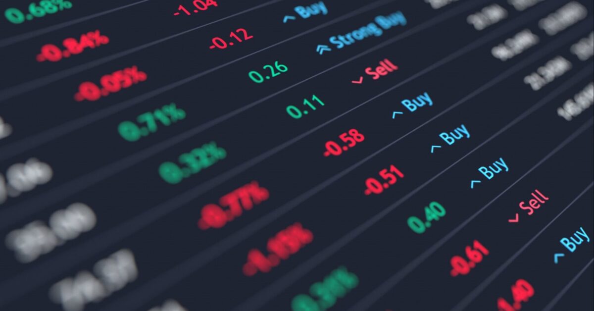 البورصة المصرية تختتم الأسبوع بارتفاع إيجابي مع أرباح تصل إلى 13 مليار جنيه