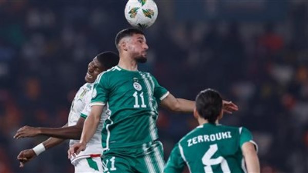 الجزائر تحقق ريمونتادا مثيرة بفوزها على أوغندا 2-1 في تصفيات كأس العالم 2026