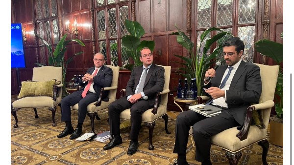 الرقابة المالية تعزز الشفافية لتحويل النمو الاقتصادي إلى فرص تمويل للشركات