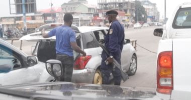 الكونغو برازافيل تعلن تعليق استيراد الدراجات النارية والسواطير في ظل تصاعد أنشطة عصابة الأطفال السود