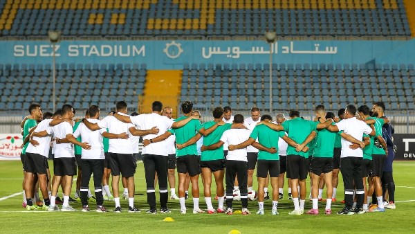 تشطيب فيلا مقابل قيد لاعب: وليد صلاح عبد اللطيف يكشف أزمة في قطاع الناشئين بنادي الزمالك