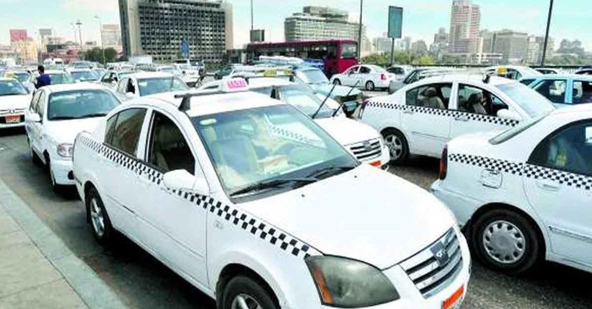 تعرف علي .. تعريفة التاكسي الابيض في القاهرة بعد زيادة اسعار البنزين والسولار 2025