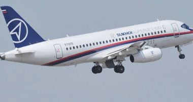 تقرير رسمي يُثير جدلاً واسعاً بعد تنفيذ حكم إعدام على صرصور على متن طائرة