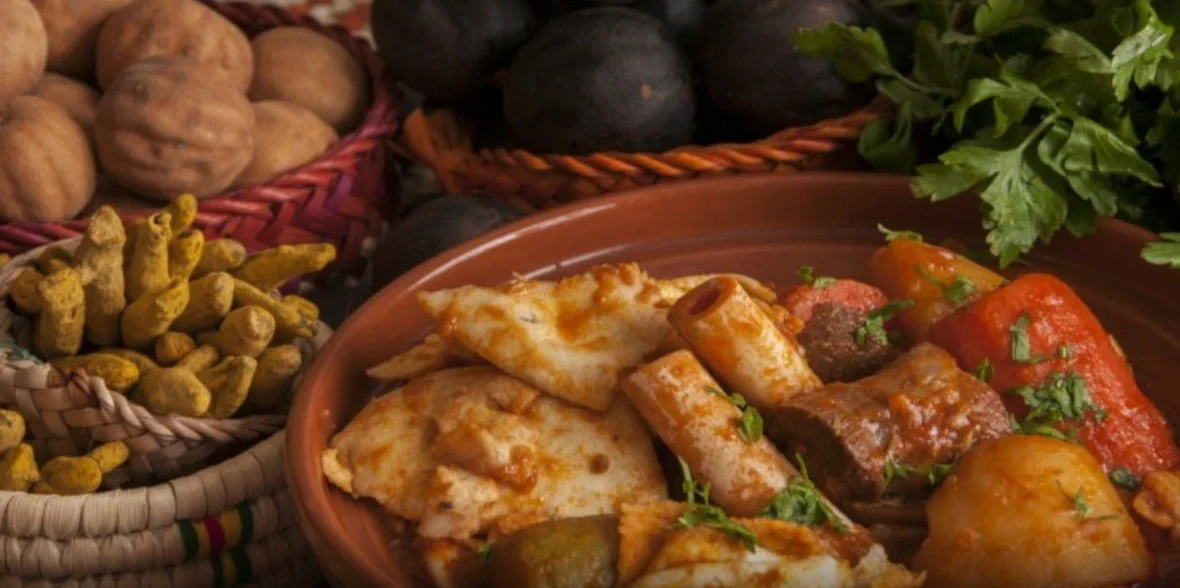 ثريد السعودية.. طبق شعبي فريد بنكهات تقليدية