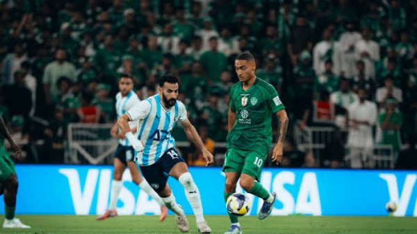 ثلاثي بيراميدز الدولي يعود قبل مواجهة نهضة بركان في السوبر الإفريقي