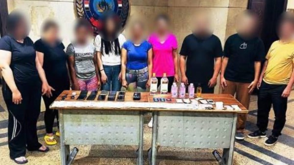 داهمت الداخلية نادٍ صحي في قصر النيل يديره أجانب ومصريات لممارسة الرذيلة