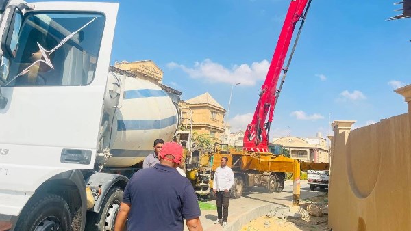 رئيس جهاز 6 أكتوبر يؤكد استمرار الحملات الأمنية ضد المخالفين ويعلن ضبط 5 سيارات نقل وخلاطة وبامب