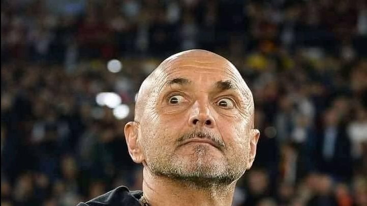 سباليتي يثني على مدرب إيطاليا بعد الأداء المميز في تصفيات كأس العالم