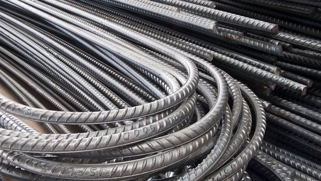 سعر طن الحديد اليوم حديد عز الثلاثاء 21-10-2025 في الأسواق