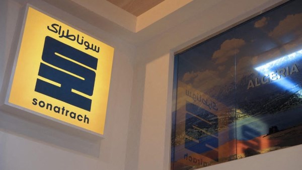 سوناطراك الجزائرية توقع اتفاقية ضخمة بقيمة 5.4 مليار دولار مع مداد للطاقة السعودية