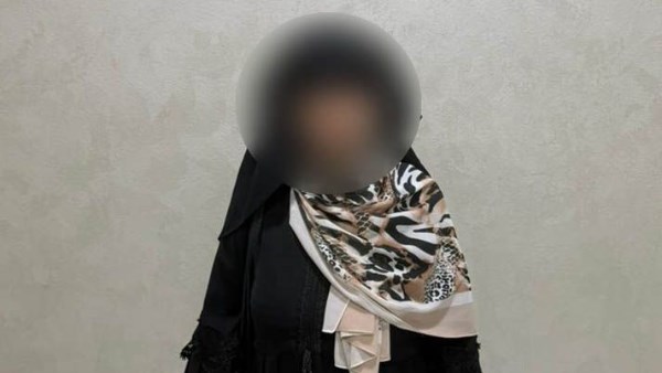 سيدة تتسبب في حريق منزلها بتوجيهات من زوجها لتشويه سمعة عائلة زوجها