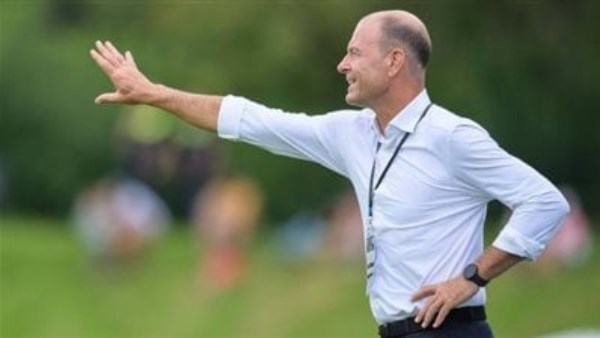 ضغوطات تواجه الأهلي قبل لقاء بطل بوروندي: 5 أزمات تحاصر توروب