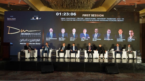 عضو غرفة التطوير العقاري: الدولة تسير بخطى ثابتة نحو تحقيق رؤية مصر 2030 بفضل دعم القطاع الخاص