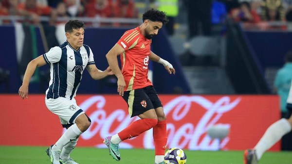 فاروق جعفر يشيد بمروان عطية كأفضل لاعب ارتكاز في مصر