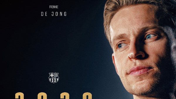فرينكي دي يونج يمدد عقده مع برشلونة حتى 2029 بعد تقديم تنازلات مالية