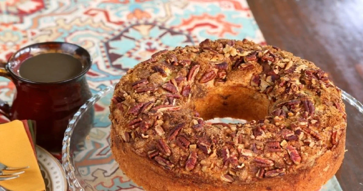 كيكة الجوز والقرفة .. وصفة سهلة ولذيذة مثالية للعزائم