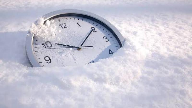 باقى 12 يوما.. متي يتم تغيير الساعة التوقيت الشتوي وفقًا لقرار مجلس الوزراء