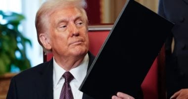 مجلس الشيوخ الأمريكي يرفض فرض الرسوم الجمركية التي أقرها ترامب على أكثر من 100 دولة