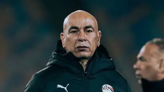 مدحت شلبي يوجه رسائل قوية لحسام حسن: حان وقت المجازفة