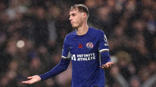 مدرب تشيلسي يكشف عن غياب كولر بالمر لمدة 6 أسابيع: ما هي الأسباب وراء ذلك؟