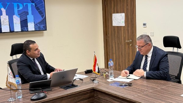 مصر وتركيا تستكشفان فرص تعزيز الاستثمار في قطاع الملابس والمنسوجات