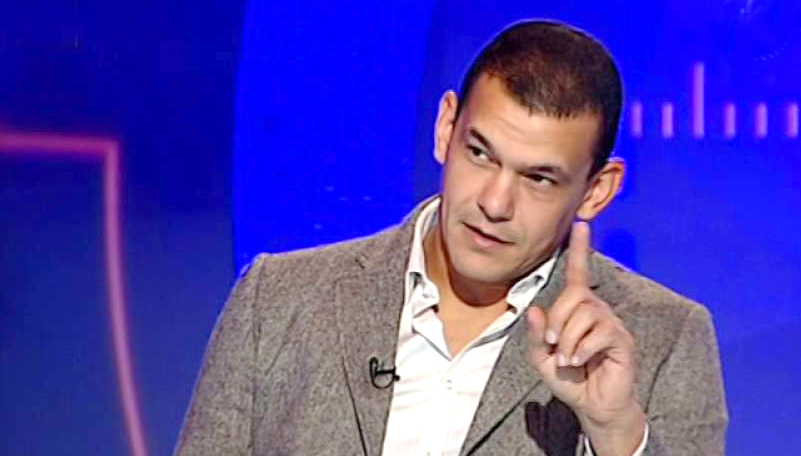 مكافآت اللاعبين تحت المجهر: عبد الواحد السيد يتهم إداري الزمالك بالتشهير