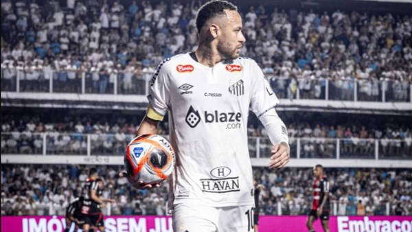 نيمار يخطو نحو العودة إلى أوروبا من خلال الدوري الإيطالي