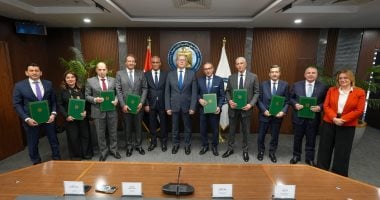 وزير البترول يشهد توقيع عقد تمويل مشروع الإيثانول الحيوي بقيمة 135 مليون دولار