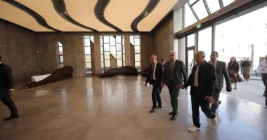 وزير السياحة يراقب التحضيرات النهائية لافتتاح المتحف المصري الكبير