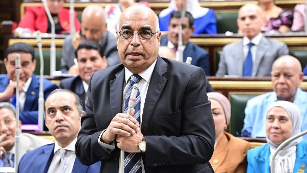 وزير العدل يقرر منح صفة مأموري الضبط القضائي لعدد من العاملين بوزارة الموارد المائية والري