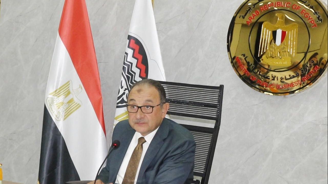 وزير قطاع الأعمال يؤكد: إعادة تشغيل مصنع بلوكات الأنود تعزز الصناعة الوطنية