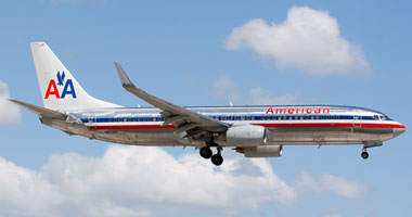 إغلاق الحكومة الأمريكية يعطل آلاف الرحلات ويهدد قطاع الطيران والاقتصاد الوطني