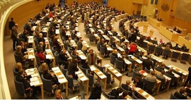 البرلمان السويدي يرفع حظر تعدين اليورانيوم للمرة الأولى منذ 2018