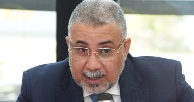 المدير التنفيذي لاتحاد الصناعات: أربعة ملفات رئيسية تعزز قطاع الملابس، مع التركيز على التعليم الفني