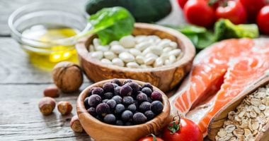 تصاعد التوتر بين مدريد وواشنطن بسبب رسوم ترامب على زيتون إسبانيا