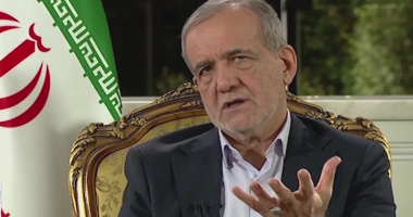 رئيس إيران: نؤكد عدم سعي البلاد نحو امتلاك أسلحة نووية ودفاعاتنا في أقوى حالاتها