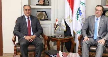 رئيسا ‘التنظيم والإدارة’ و’حماية المستهلك’ يناقشان سبل تعزيز التعاون المشترك