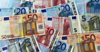 زيادة سعر اليورو مقابل الجنيه المصري في البنوك يوم الأحد 9 نوفمبر 2025