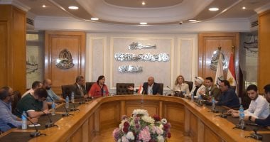 شراكة استراتيجية بين غرفة القاهرة و”الطب البيطري” و”سلامة الغذاء” لتعزيز تطوير قطاع الدواجن