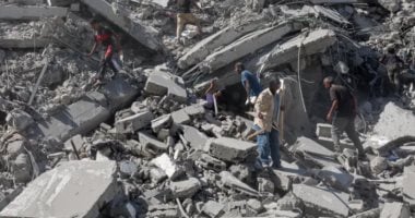 ضحايا ومفقودون جراء انهيار مبنى في حي الدرج بقطاع غزة